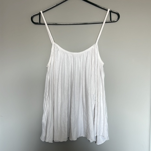 White tank top - Picture 2 of 2